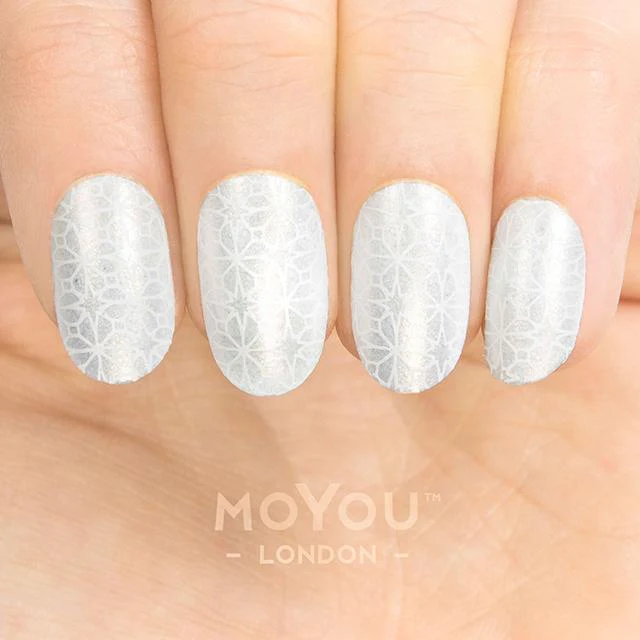 MoYou Stamping Plate Crystal 04 - Image 2