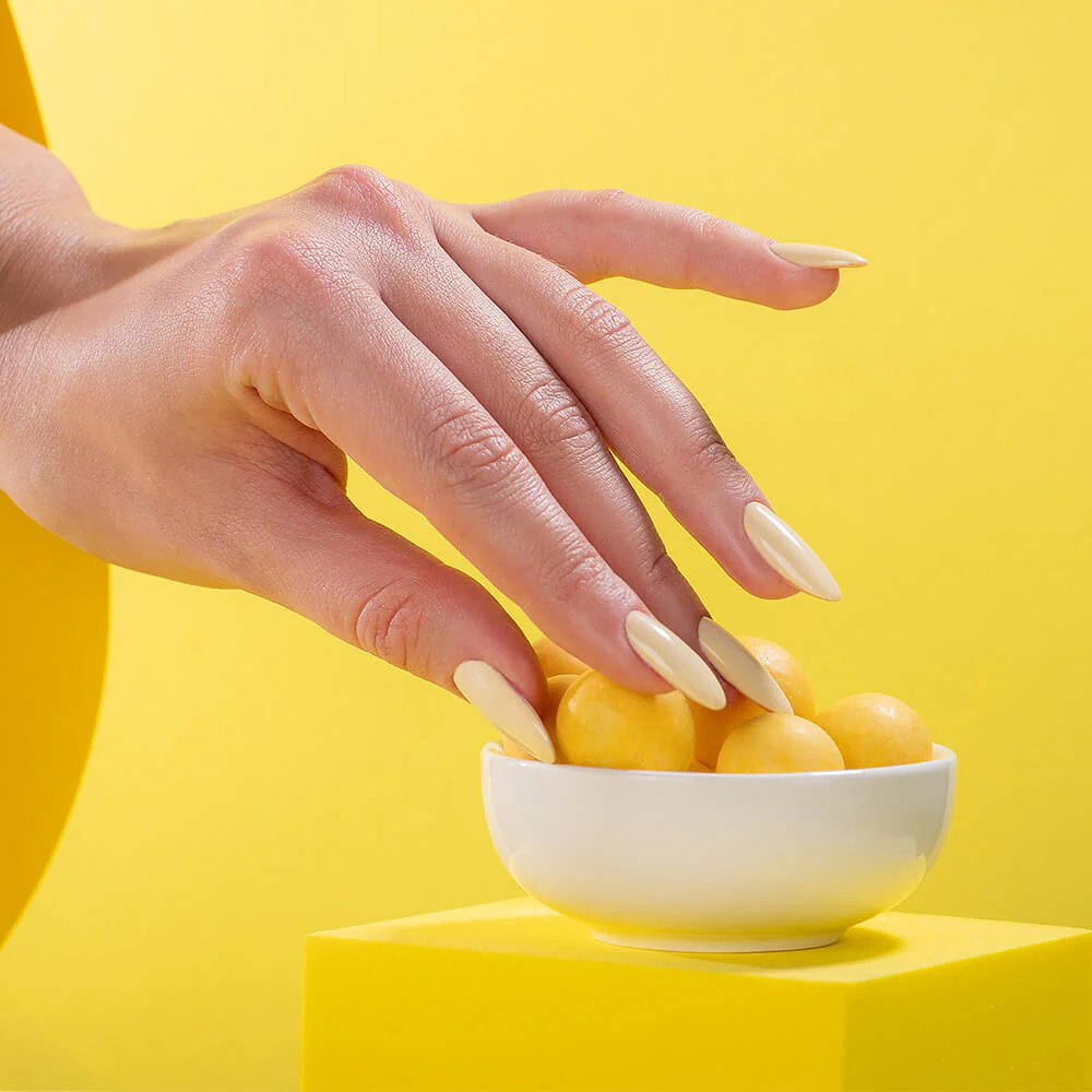 Smalto semipermanente Butter Yellow - Image 4